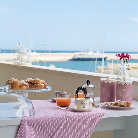 Chicco Di Caffe' Bed and Breakfast Monopoli Exteriör bild