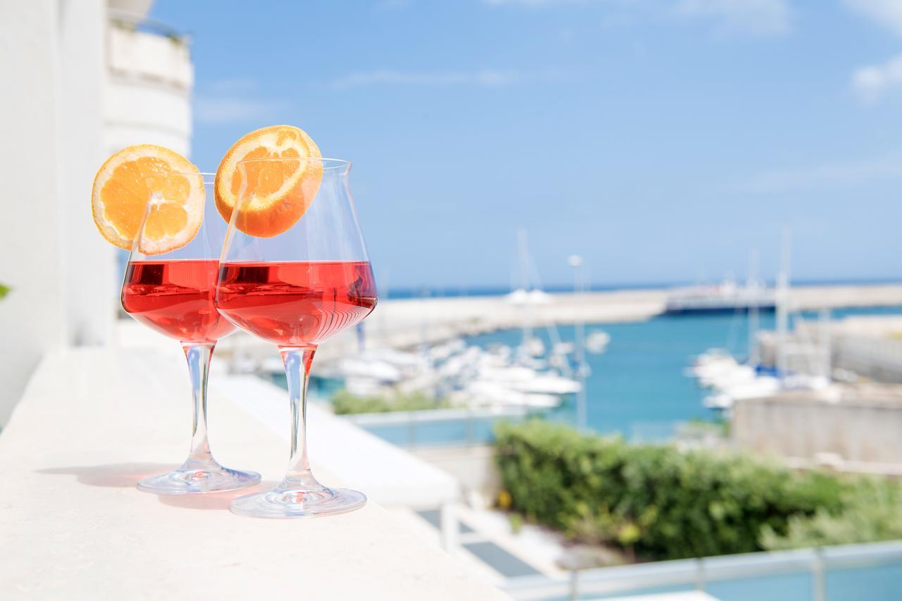 Chicco Di Caffe' Bed and Breakfast Monopoli Exteriör bild